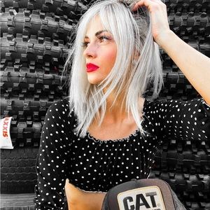 Polka dot crop top / quarter sleeve